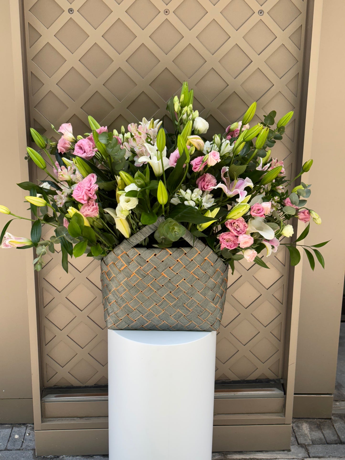 Surprise Mix Basket