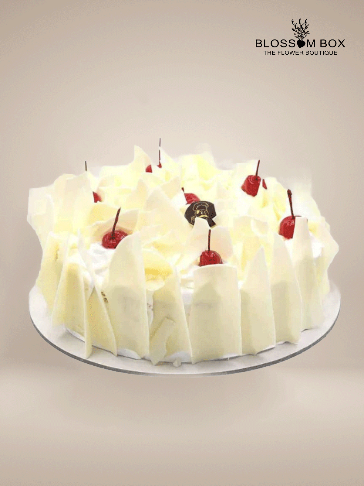 White Forest Cake Premium |
Signature Cake